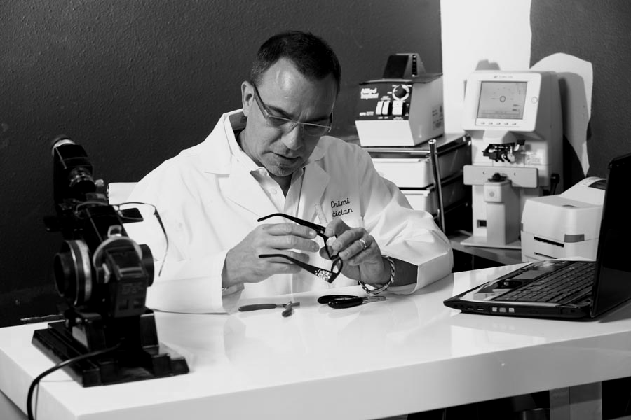 Personalized Attention and Expert Advice - Let J Crimi put his 27+ years as a licensed optician to work for you
